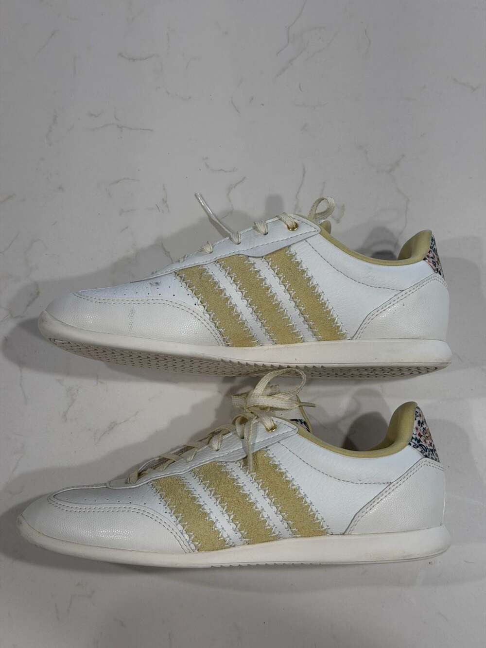 Adidas Barreda Lo Cloudfoam White Floral Women's Sneakers Size US 8 - Picture 3 of 11